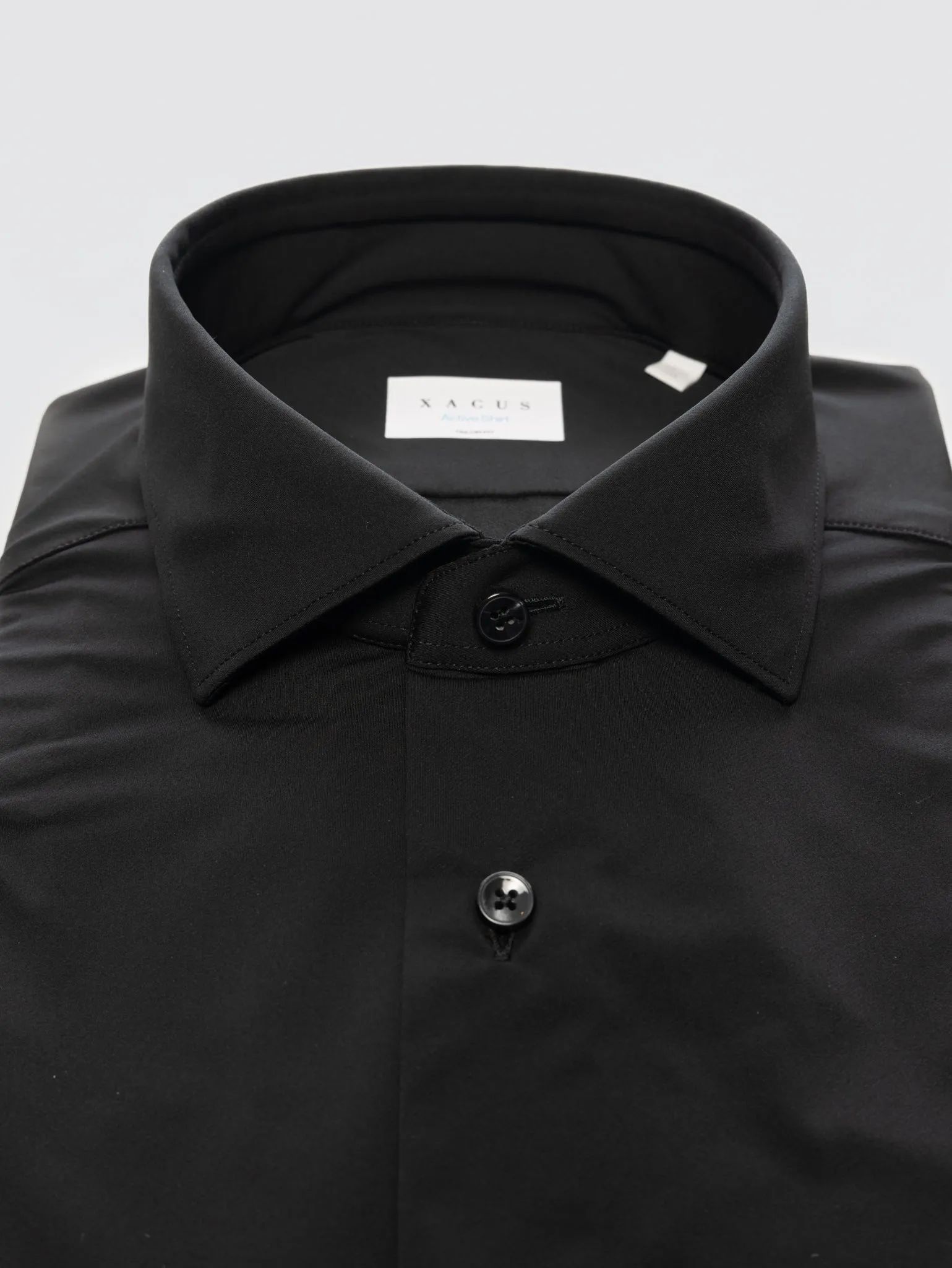 Active Shirt in Black Twill