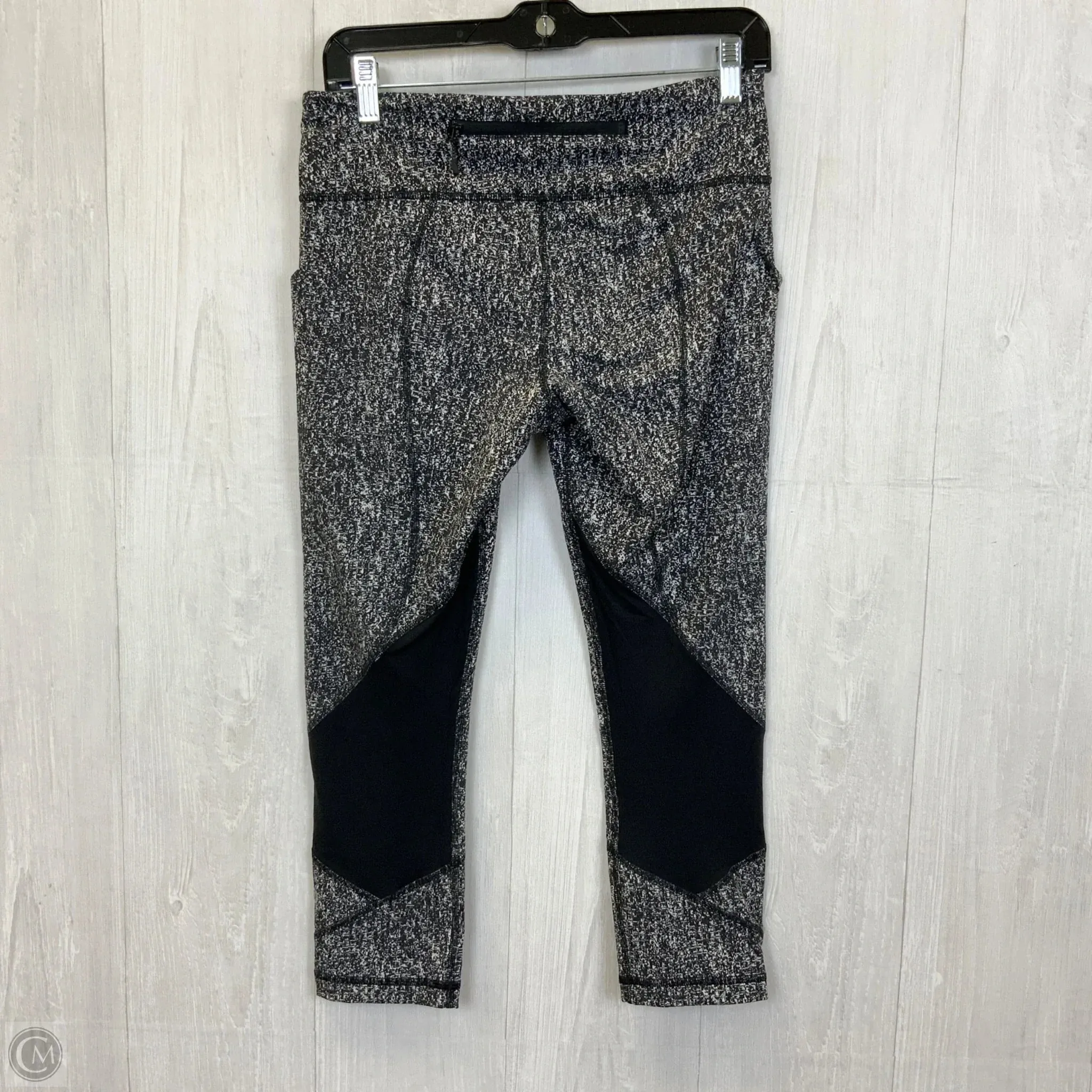 Athletic Leggings By Lululemon In Grey, Size: 8