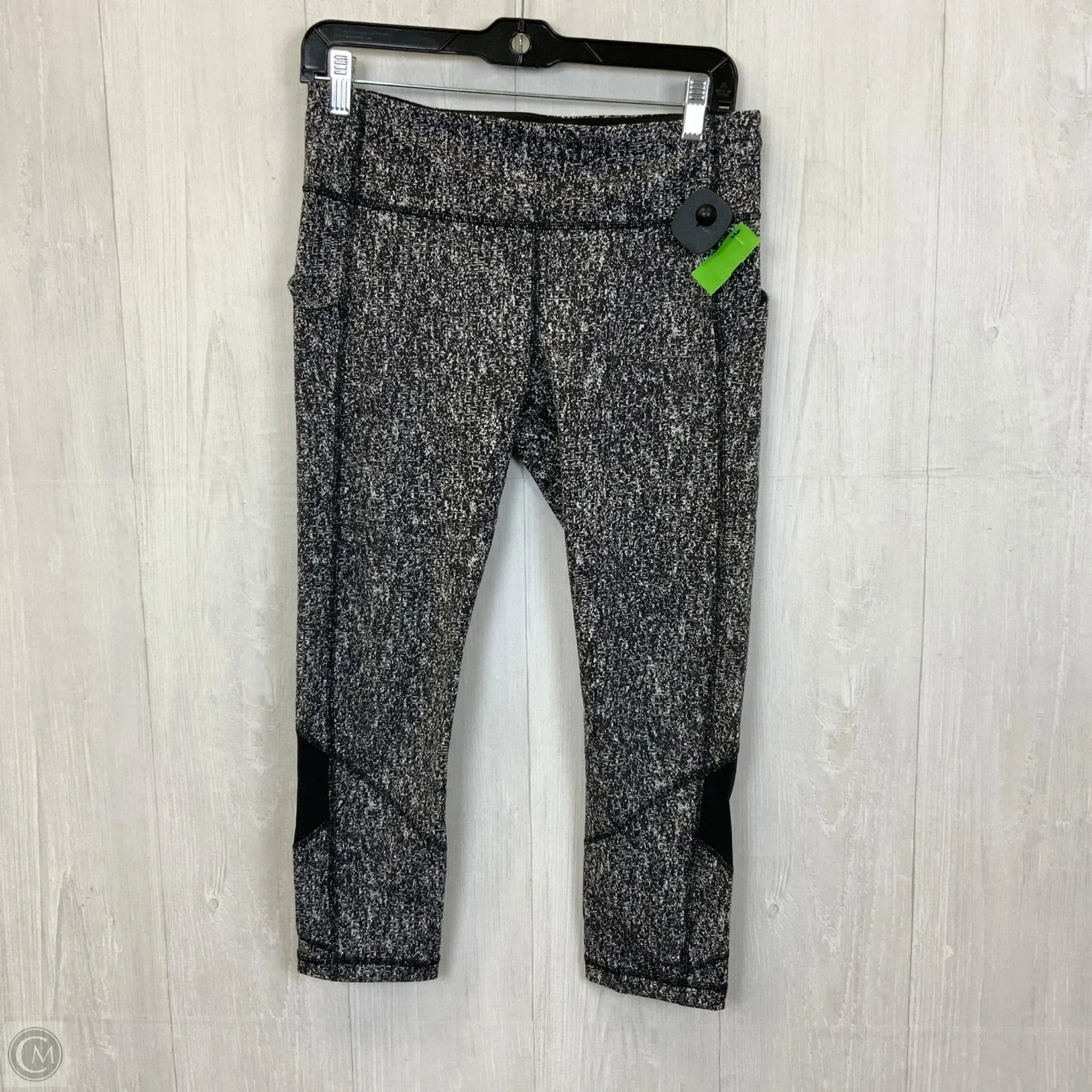 Athletic Leggings By Lululemon In Grey, Size: 8
