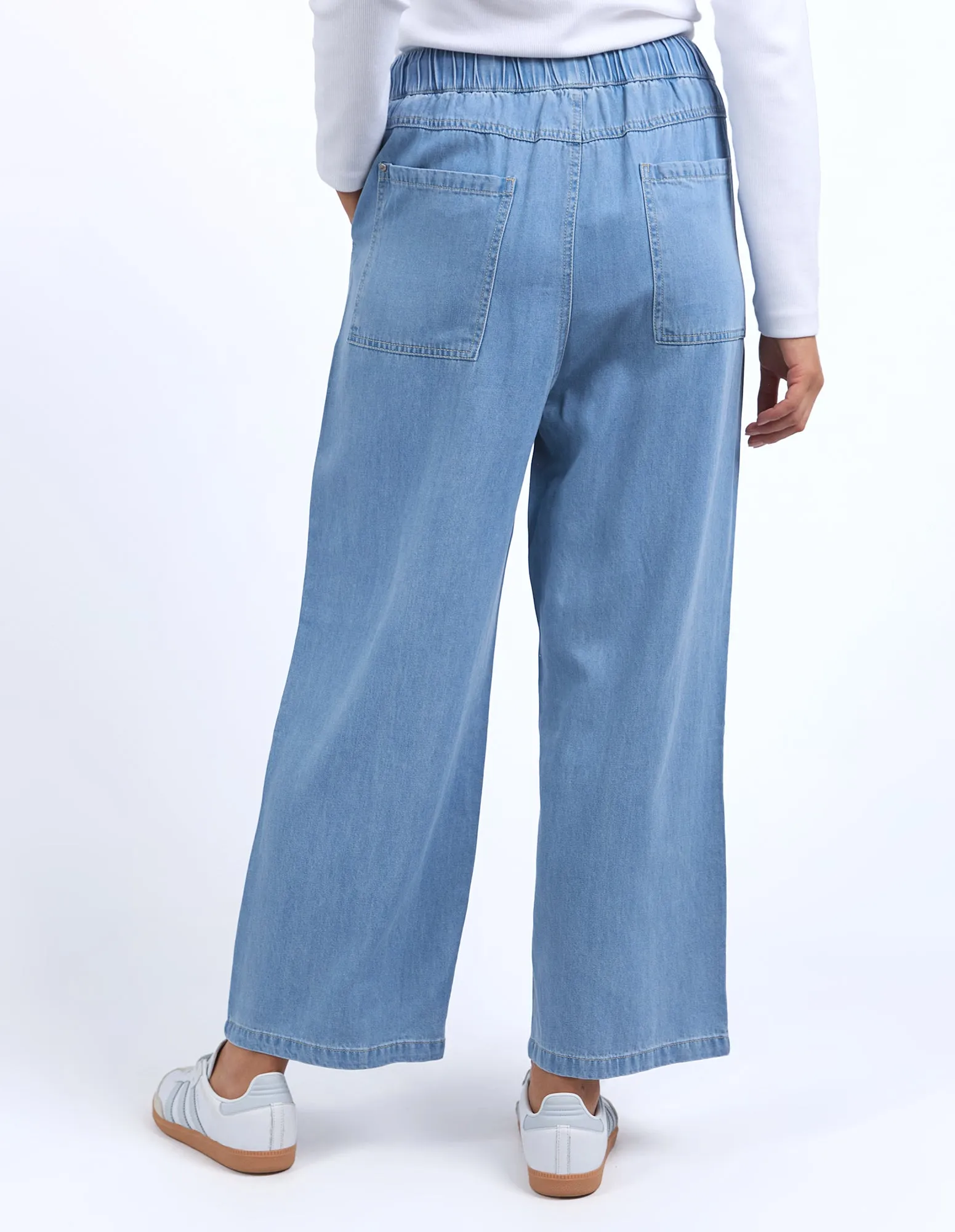Elm Neve Relaxed Denim Pant Light Blue Wash