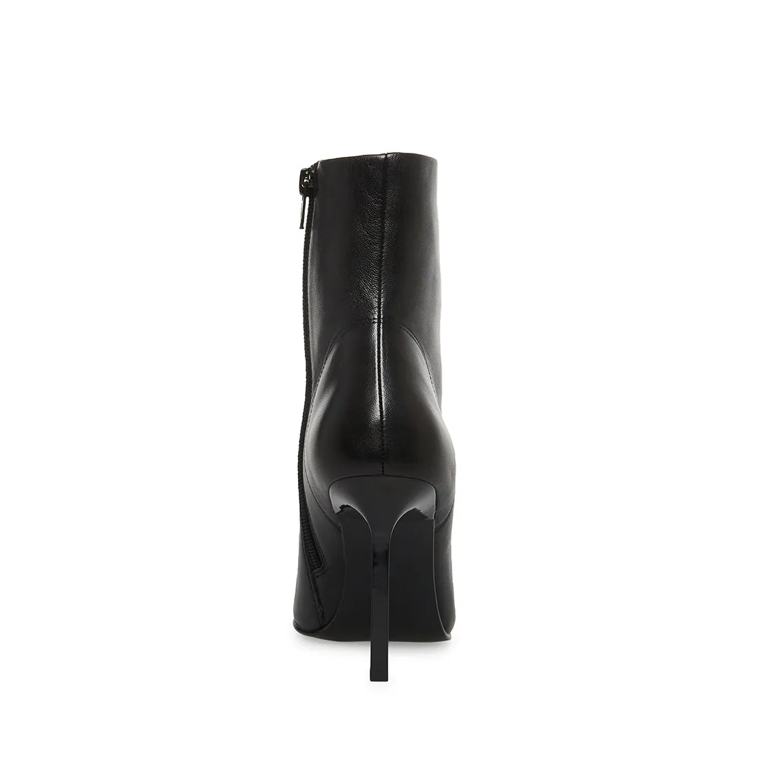 IYANNA BLACK LEATHER - SM REBOOTED