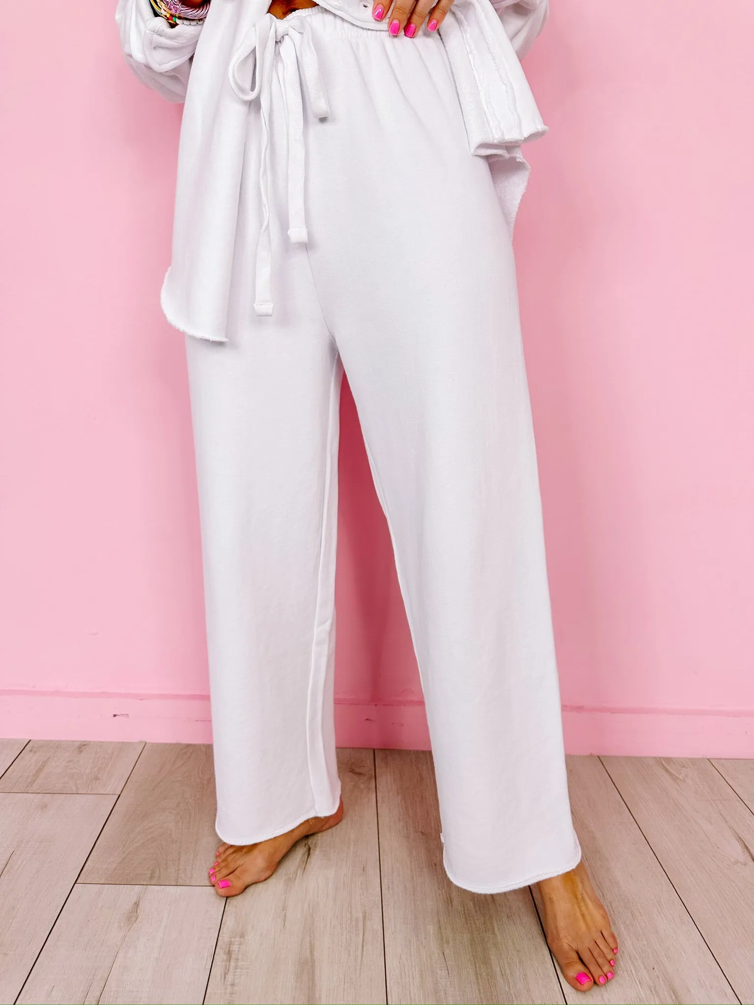LOUNGE QUEEN PANT SET - WHITE
