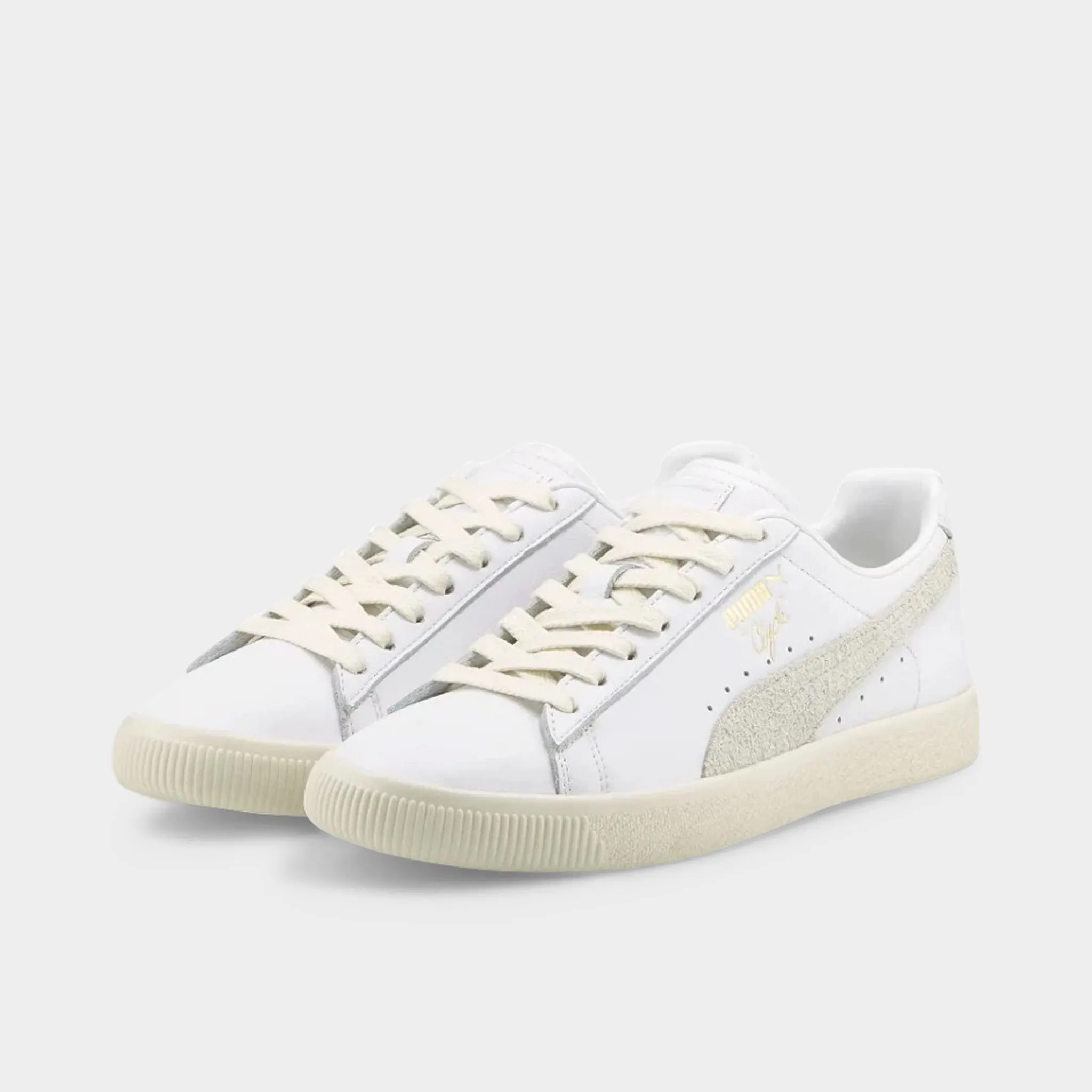 Puma Clyde Base / White