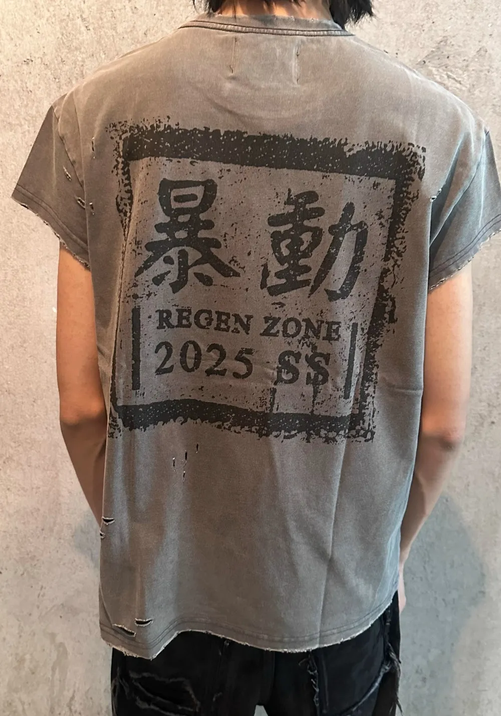 REGEN ZONE丨"RIOT" Matte Gray Distressed Tank Tee
