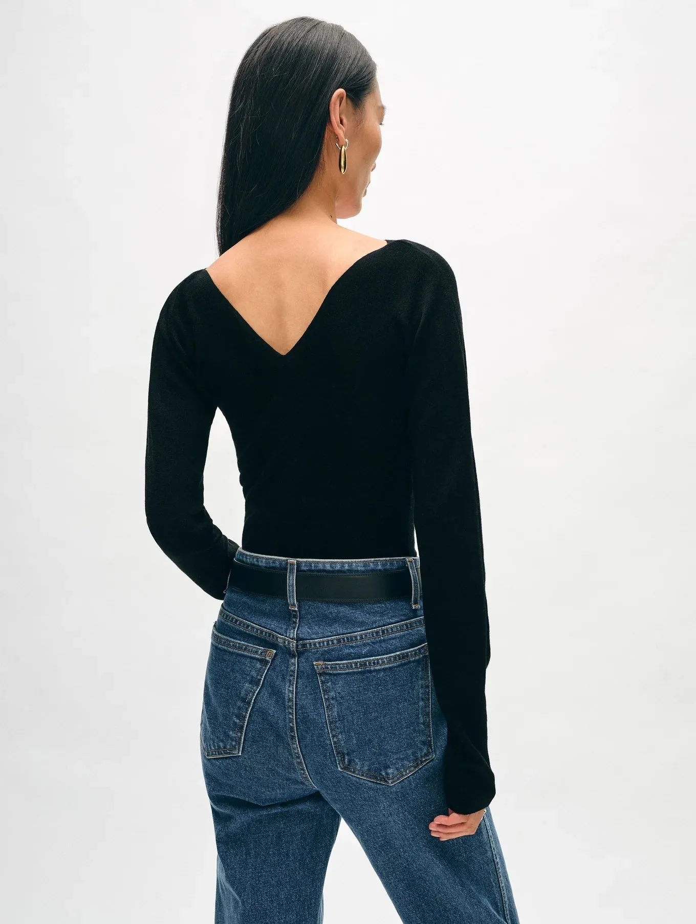 Superfine Merino Ribbed V-Neck Top Black