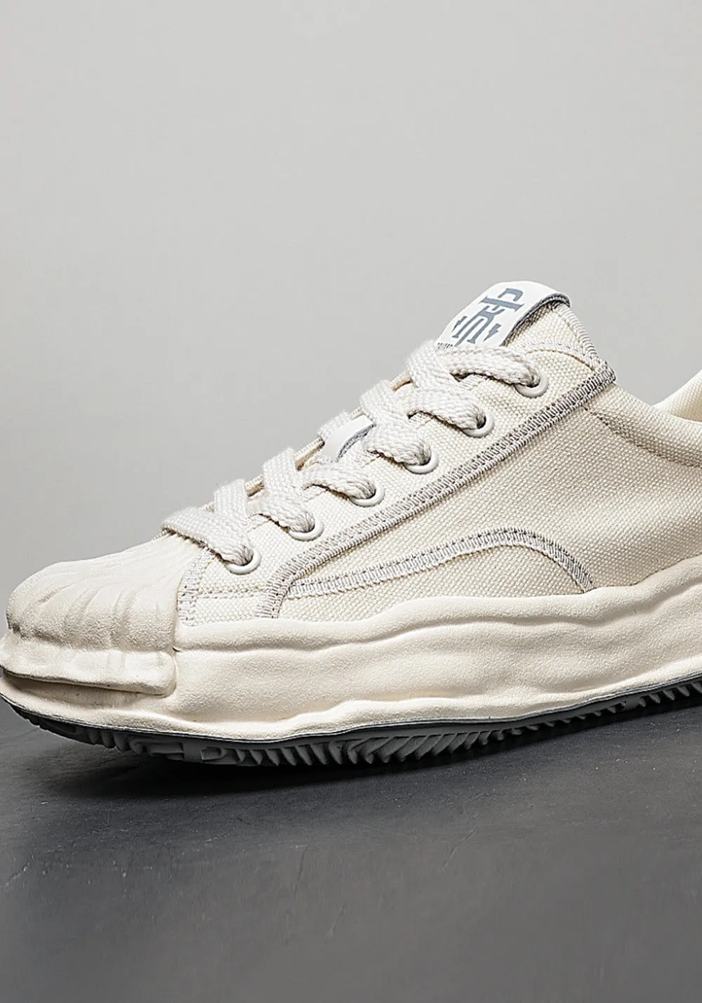 TRUMPPIPE丨Melted Shell-Toe Sneakers