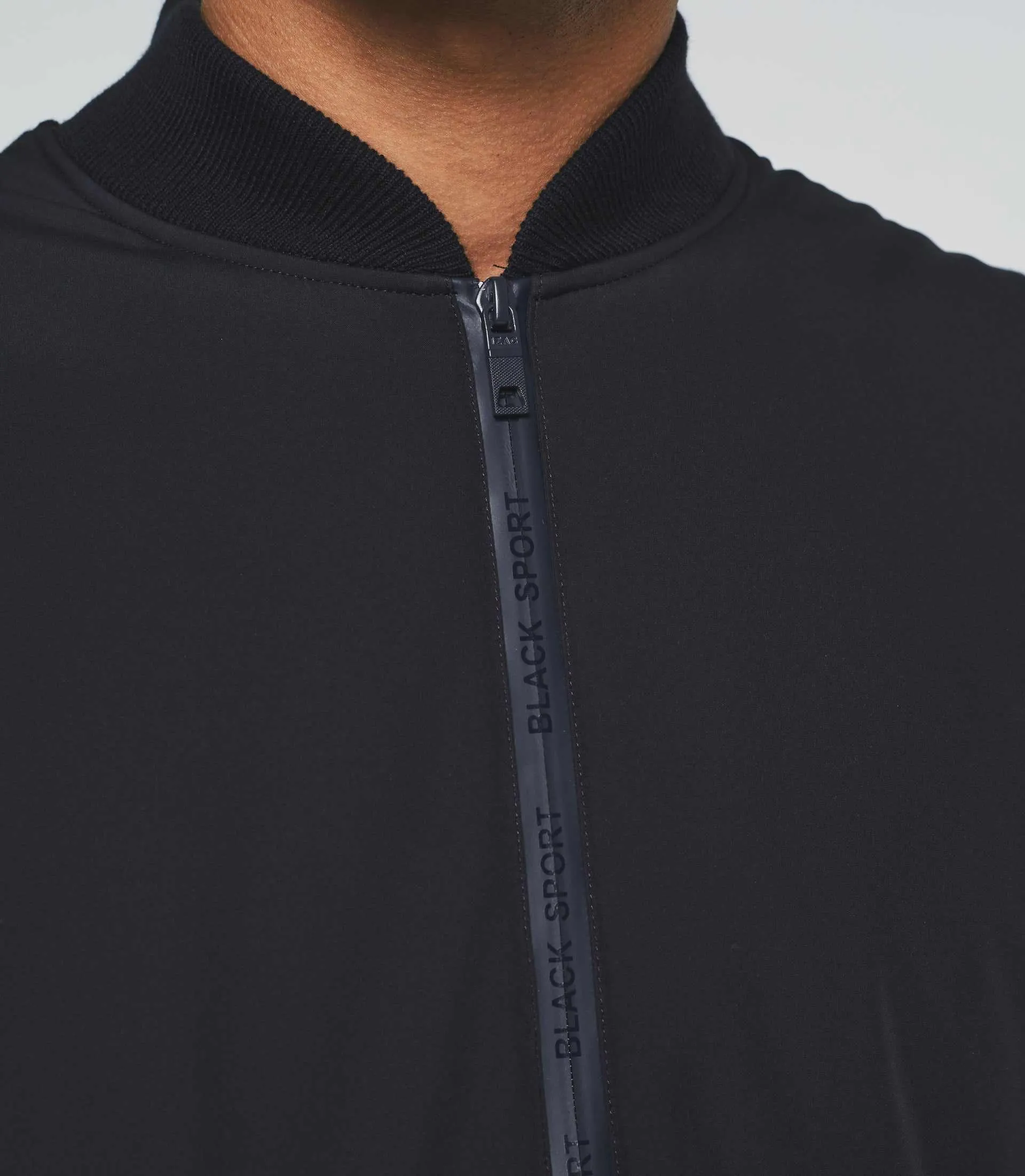 Veste zippée sans manches marine Swdjibrill