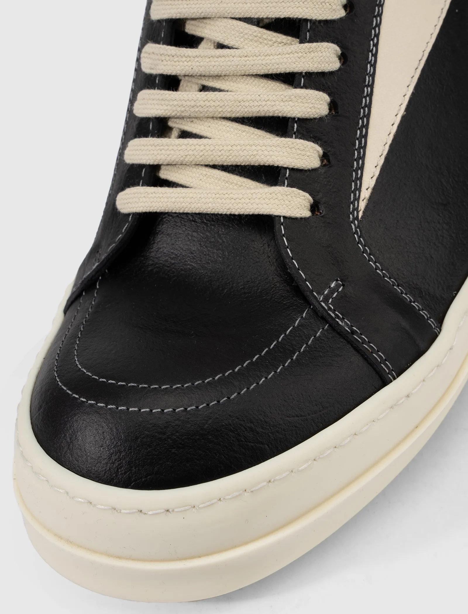 VINTAGE SNEAKERS BLACK/MILK